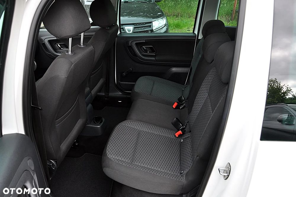 Skoda Roomster 1.2 TSI PLUS EDITION - 25