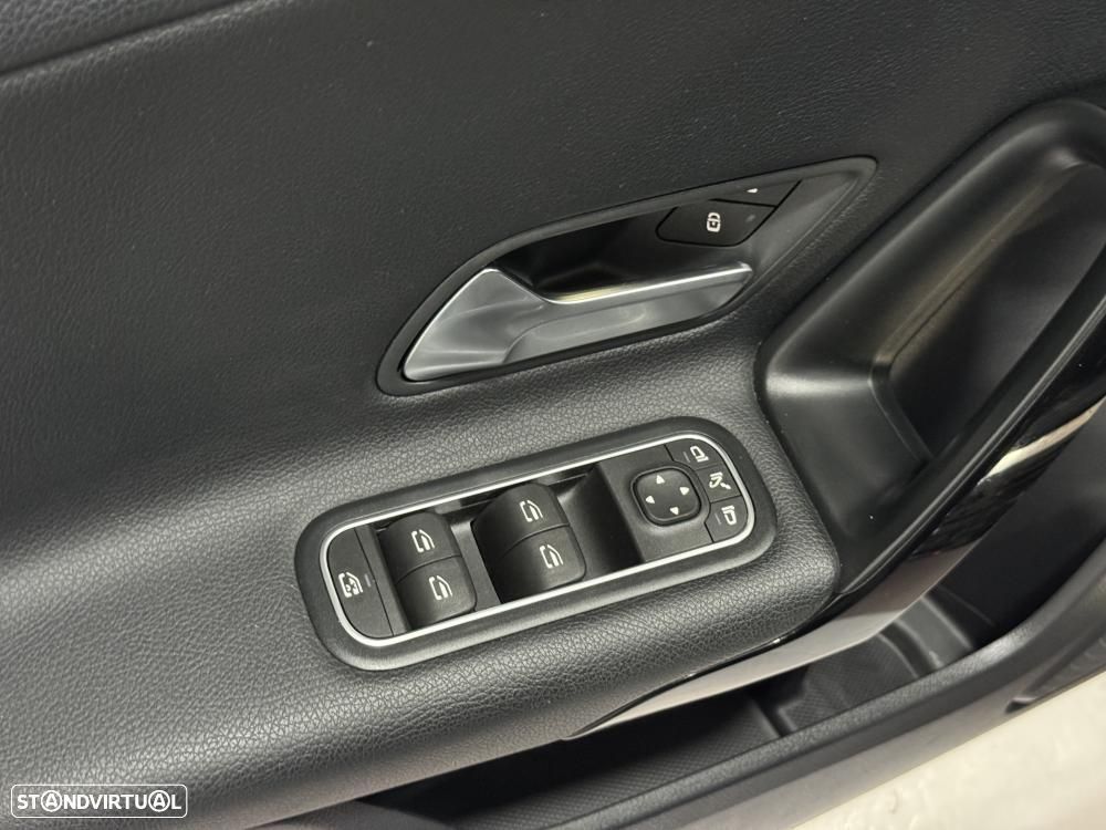 Mercedes-Benz A 180 d 7G-DCT Progressive - 25