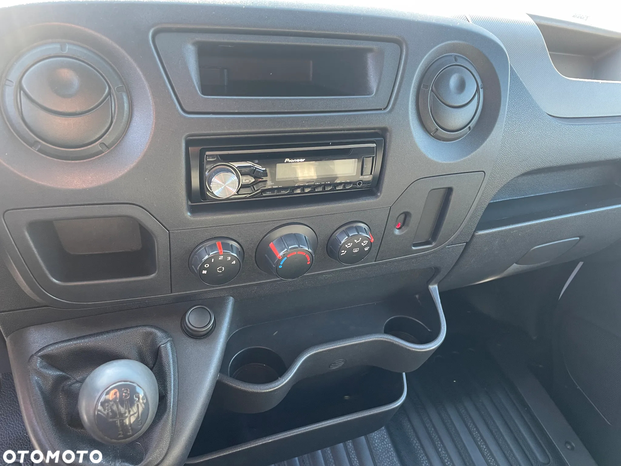 Renault Master - 15