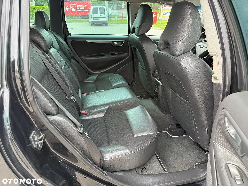 Volvo V70 D5 DPF Momentum - 8