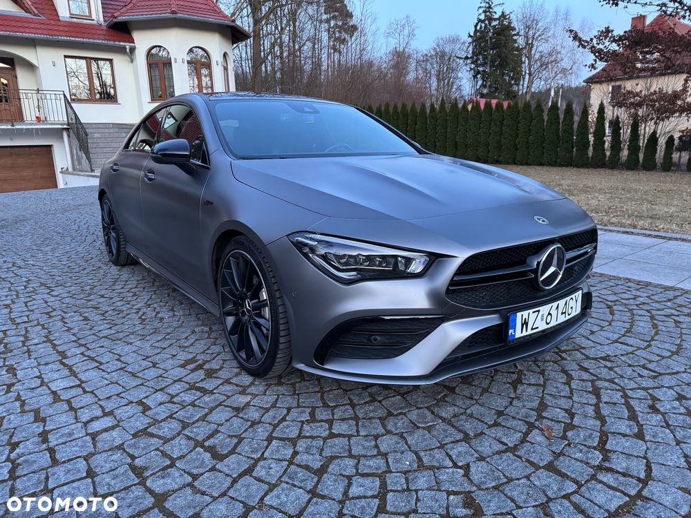 Mercedes-Benz CLA - 11