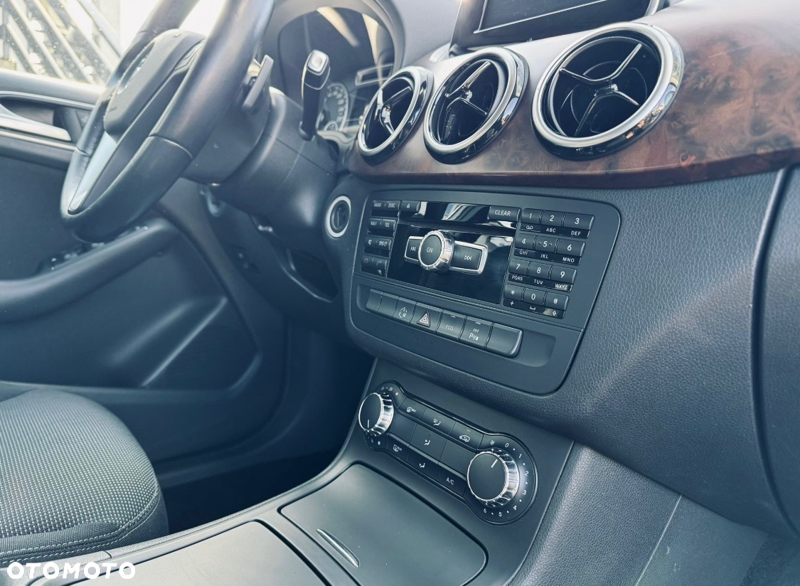 Mercedes-Benz Klasa B 200 (BlueEFFICIENCY) 7G-DCT - 14