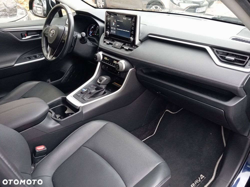 Toyota RAV4 2021