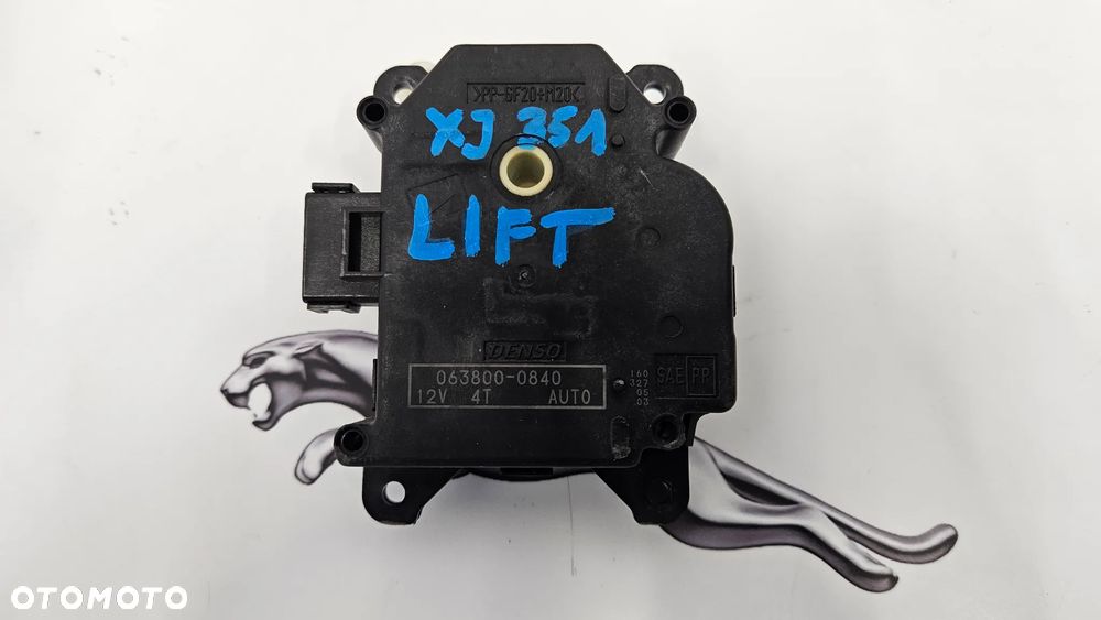 Jaguar XJ 351 Silniczek nagrzewnicy dmuchawy  063800-0840 DENSO - 8