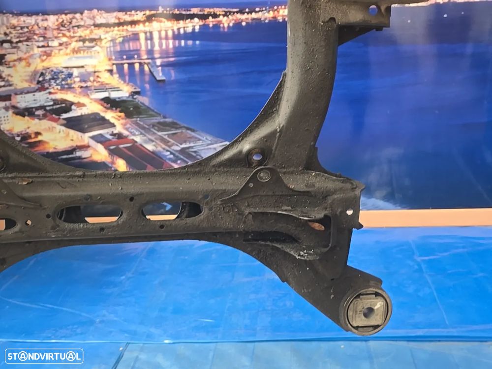 Chariot dianteiro original Audi Q7 3.0 TDI 4L 2006– 7L0400025 - 4