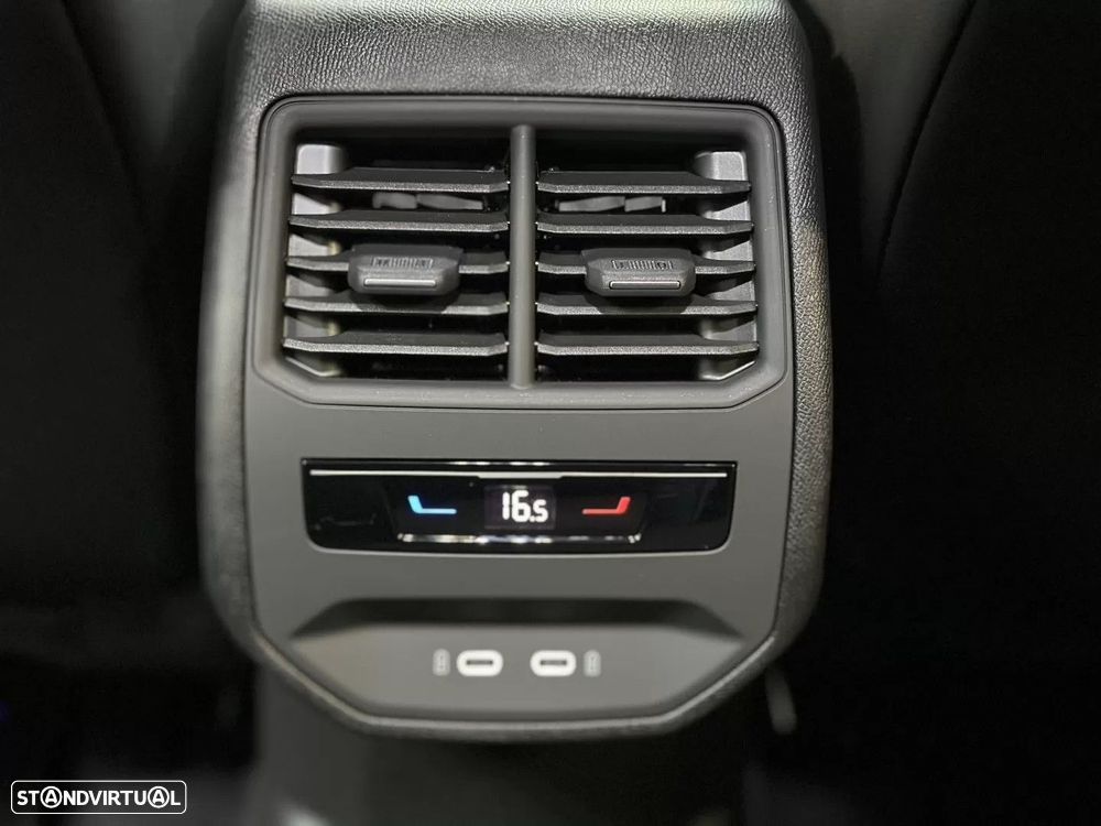 Cupra Formentor 1.5 TSI DSG - 31