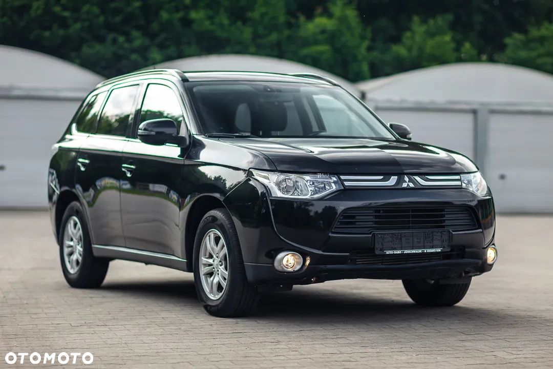 Mitsubishi Outlander 2.2 DI-D 4WD Instyle - 1
