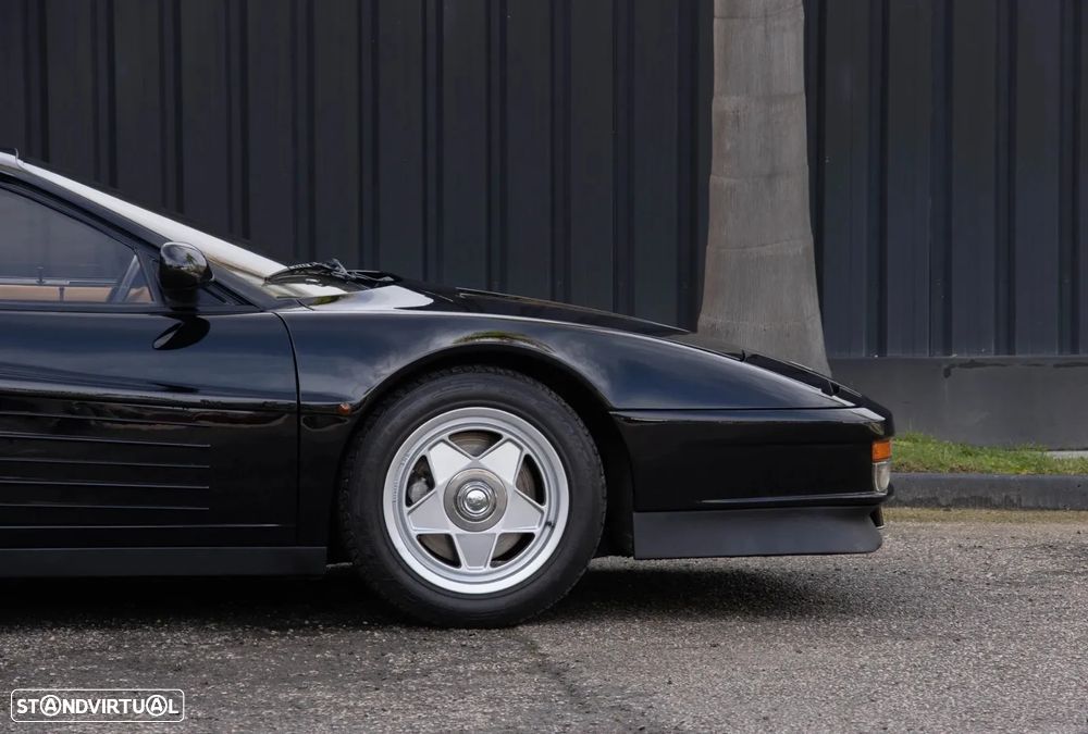 Ferrari Testarossa - 21