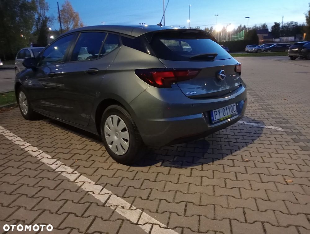 Opel Astra V 1.5 CDTI Edition S&S - 10