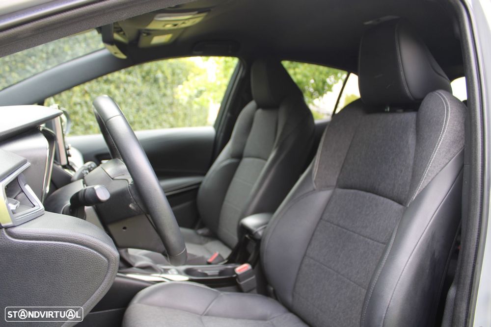 Toyota Corolla 1.8 Hybrid Comfort+P.Sport - 19