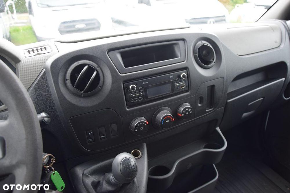 Renault MASTER ​*L2H2​*DOKA​*7-OSOB​*2.3DCI​​*KLIMA​​*TEMPOMAT​*12 - 14
