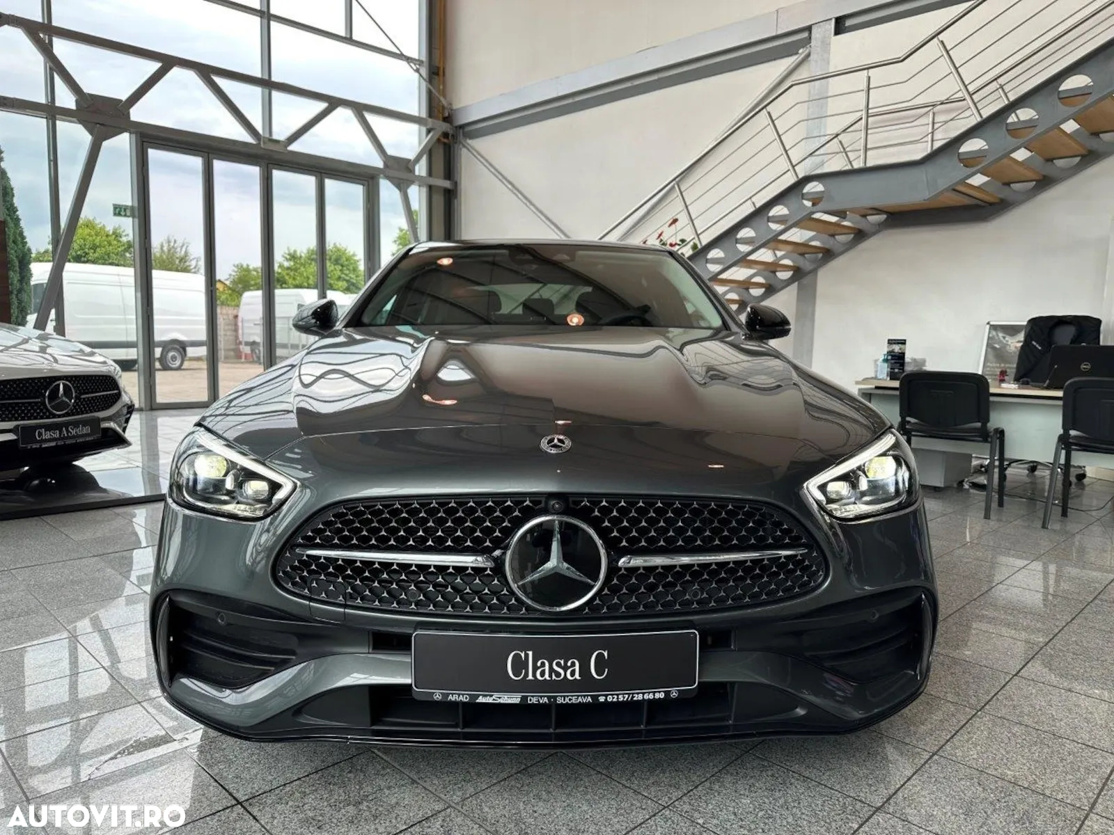Mercedes-Benz C 300 e 4Matic 9G-TRONIC AMG Line Advanced - 3