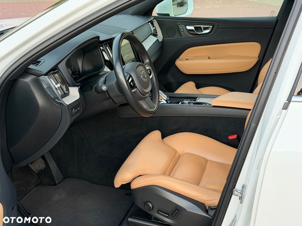 Volvo XC 60 - 23