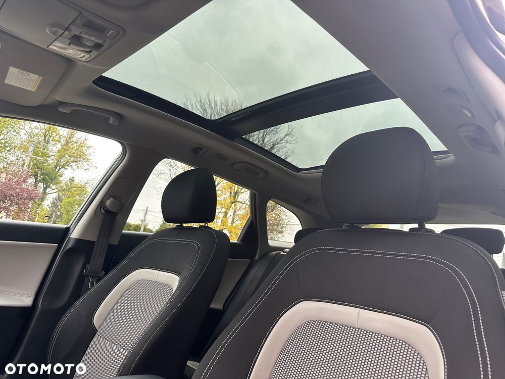 Kia Ceed - 17