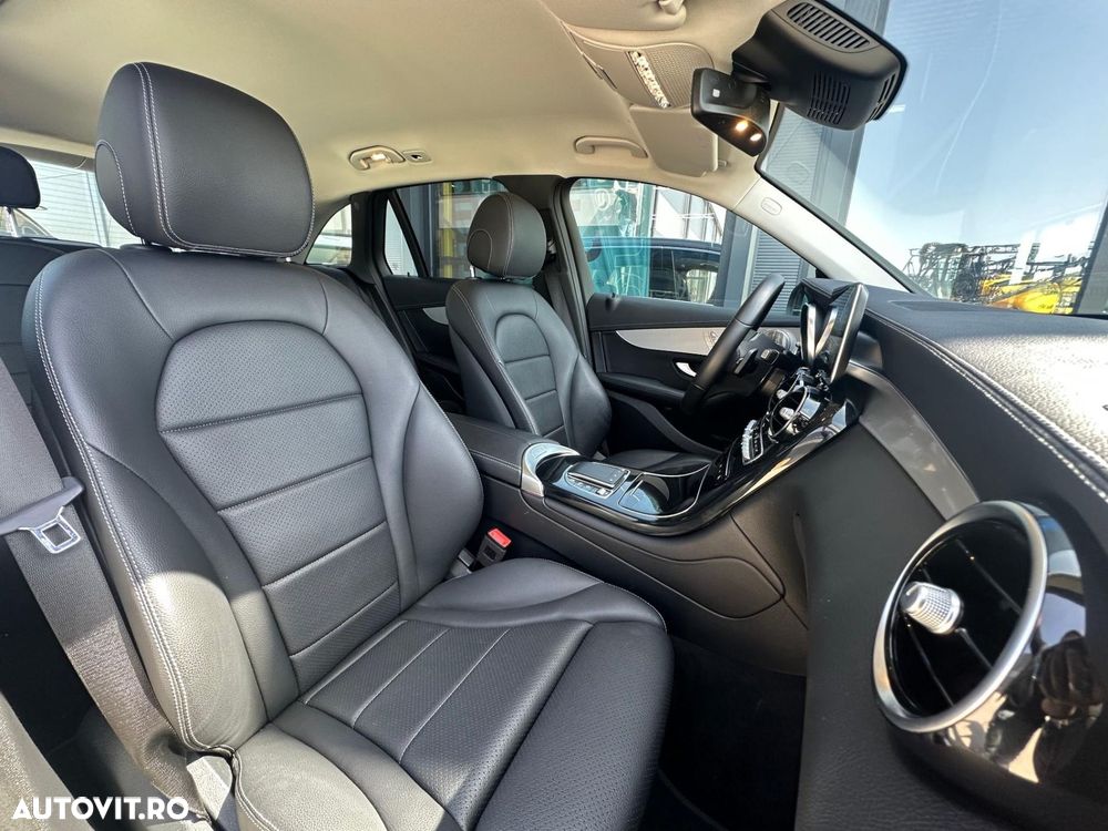 Mercedes-Benz GLC - 30