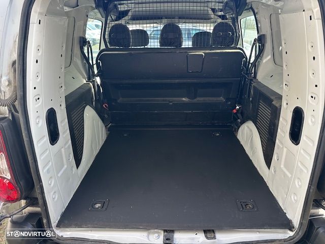 Citroën BERLINGO 5 LUGARES LONGA C/IVA DEDUTIVEL - 7