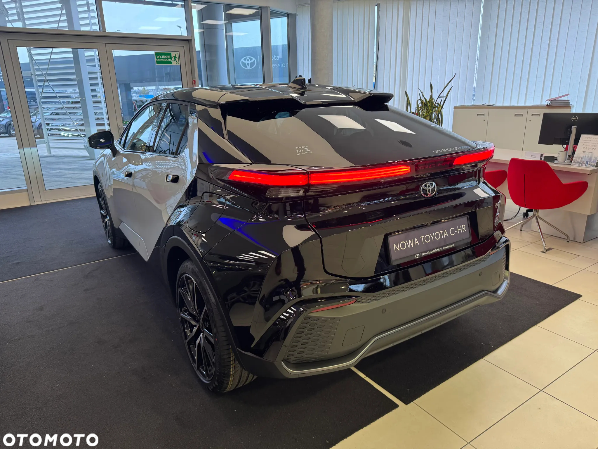 Toyota C-HR 2.0 Hybrid Dynamic Force GR Sport - 4