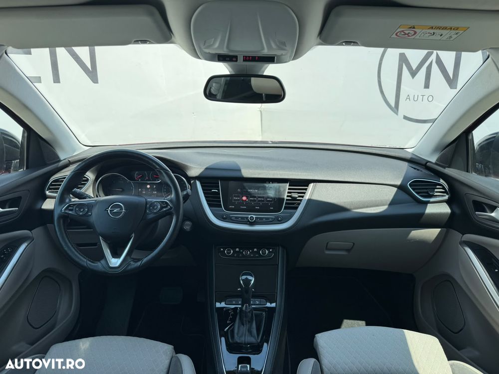 Opel Grandland X 1.6 START/STOP Ultimate Aut. - 8