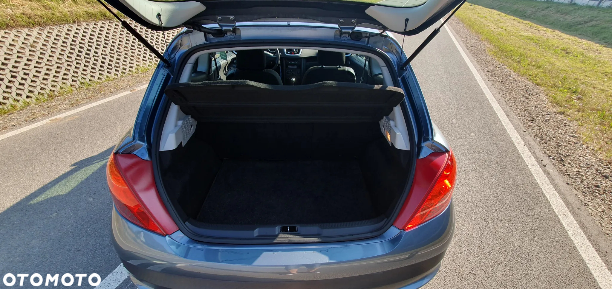 Peugeot 207 1.4 U Move - 15