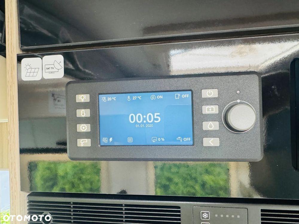 Ford Sunliving S75 SL - 16