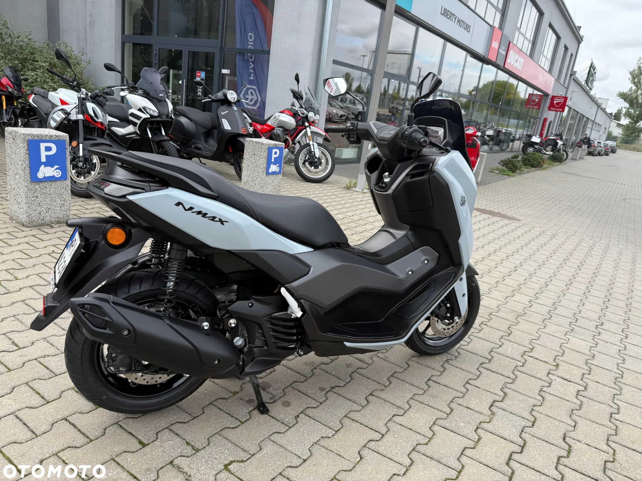 Yamaha NMAX - 5