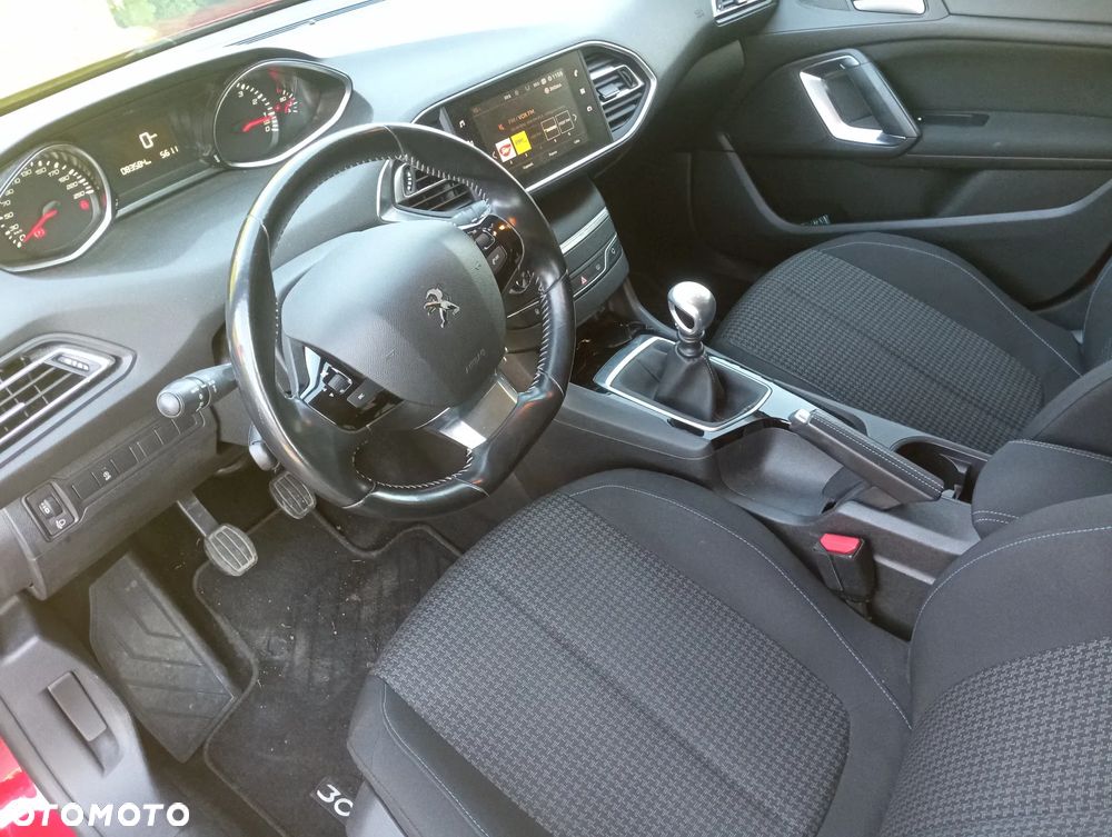 Peugeot 308 PureTech 110 Stop & Start Style - 9