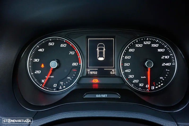 SEAT Ibiza 1.0 Reference - 10