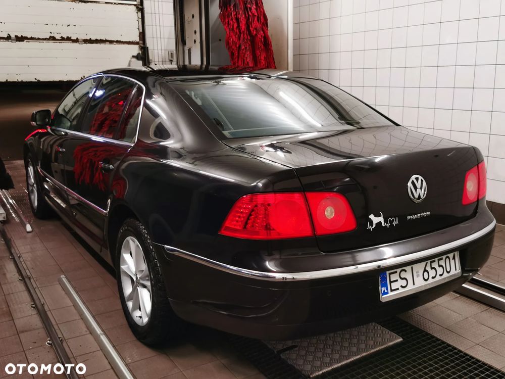 Volkswagen Phaeton 3.2 V6 Tiptr (5 os.) - 21