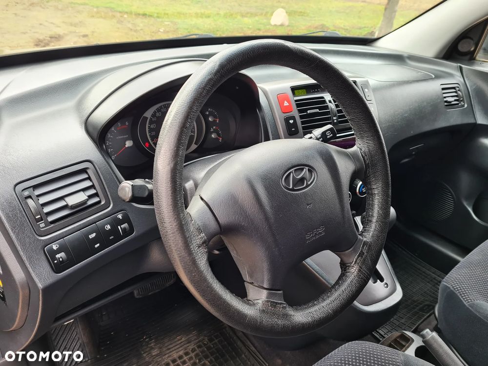 Hyundai Tucson 2.0 CRDi VGT 2WD Automatik GLS - 11