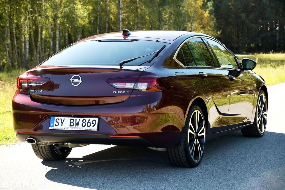 Opel Insignia - 8