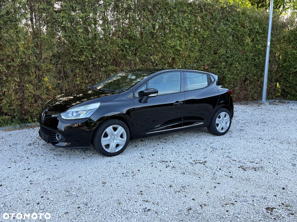 Renault Clio 1.2 16V 75 Expression - 15