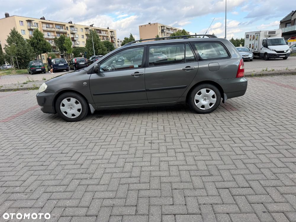Toyota Corolla - 6