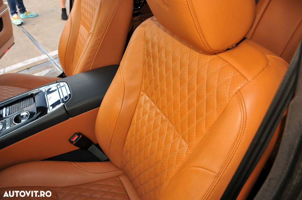 Jaguar XJ 30d LWB Portfolio - 13