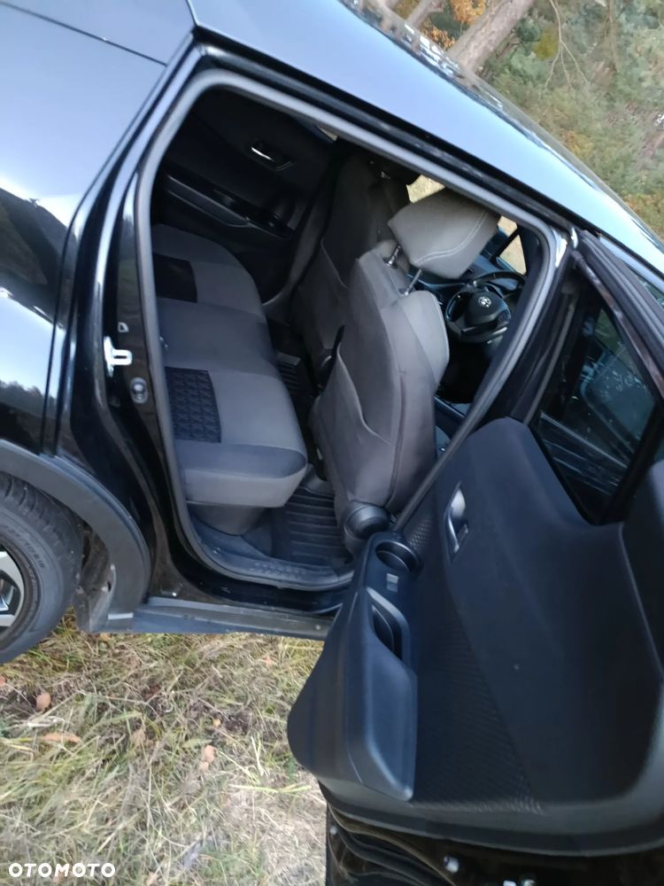 Toyota C-HR - 26