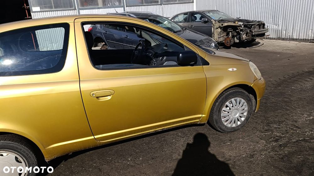 35931 Toyota Yaris I model od 99-03 silnik 1.0 1SZ-FE 68 km półautomat lakier 580 - 5