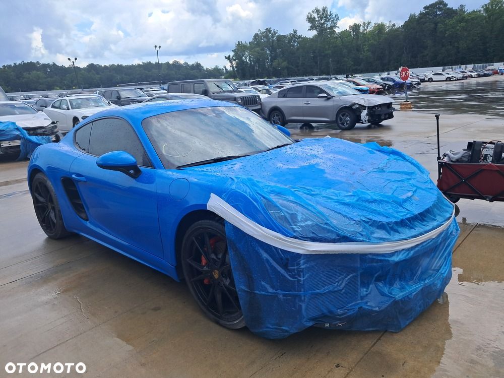 Porsche Cayman - 4