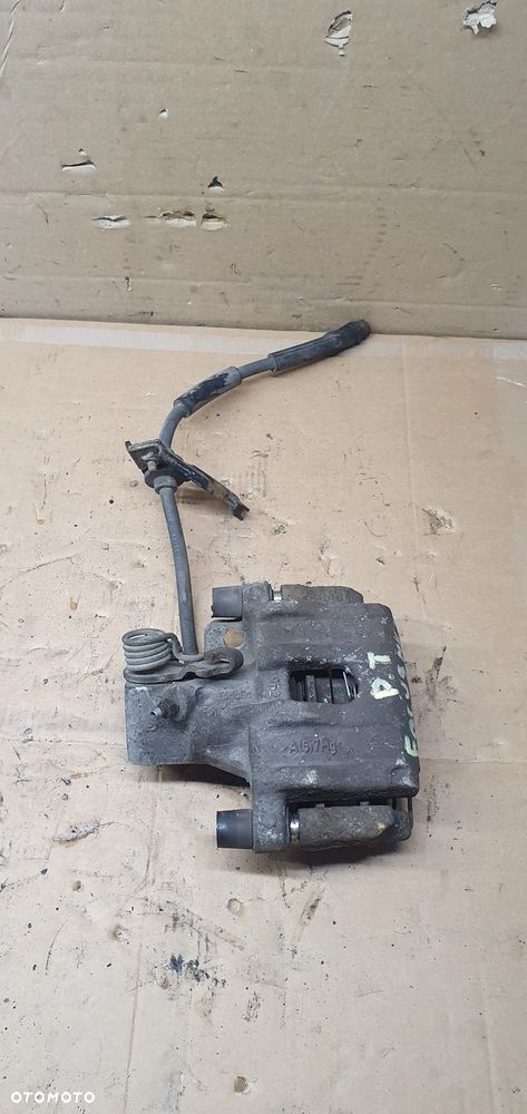 Zacisk hamulcowy prawy tył tylny prawy Ford Focus MK3 Kombi - 1