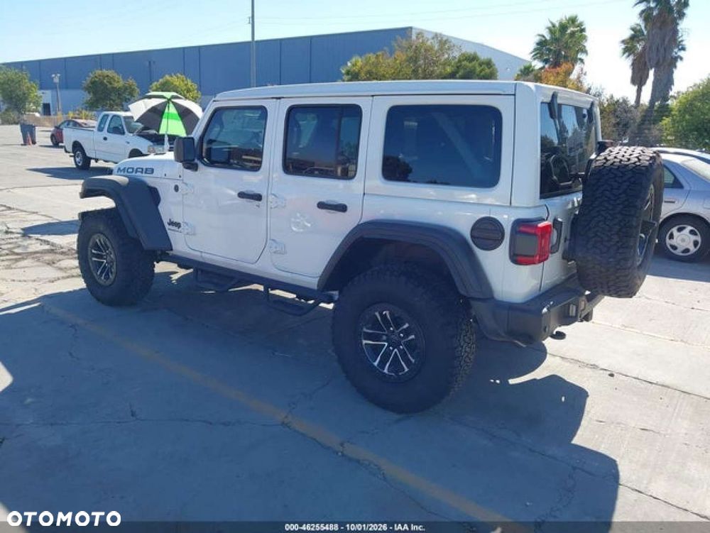 Jeep Wrangler - 4