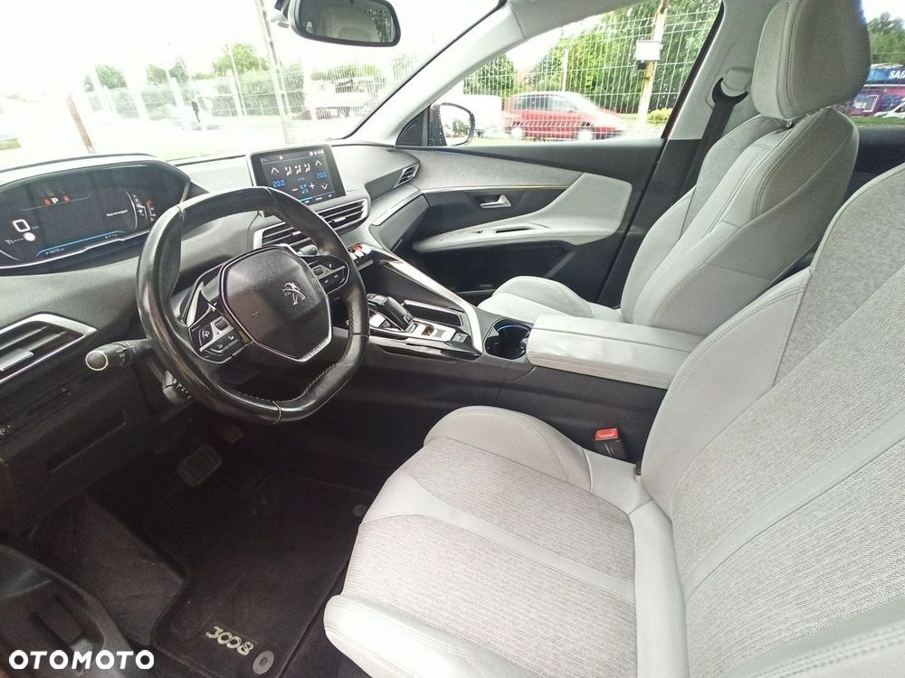 Peugeot 3008 1.2 PureTech GPF Allure S&S EAT8 - 7