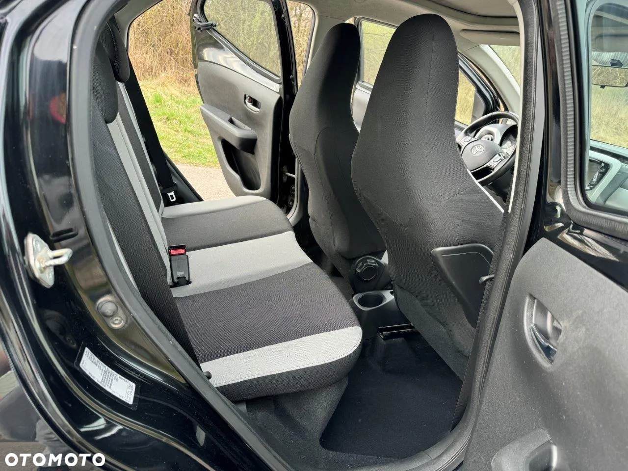 Toyota Aygo x-play - 5