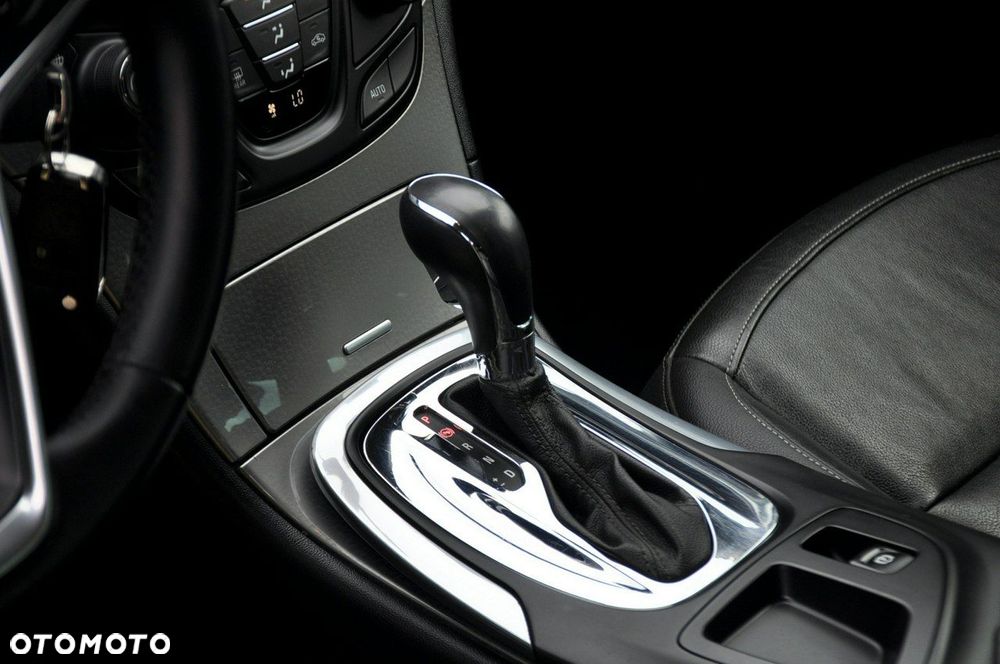 Opel Insignia - 33
