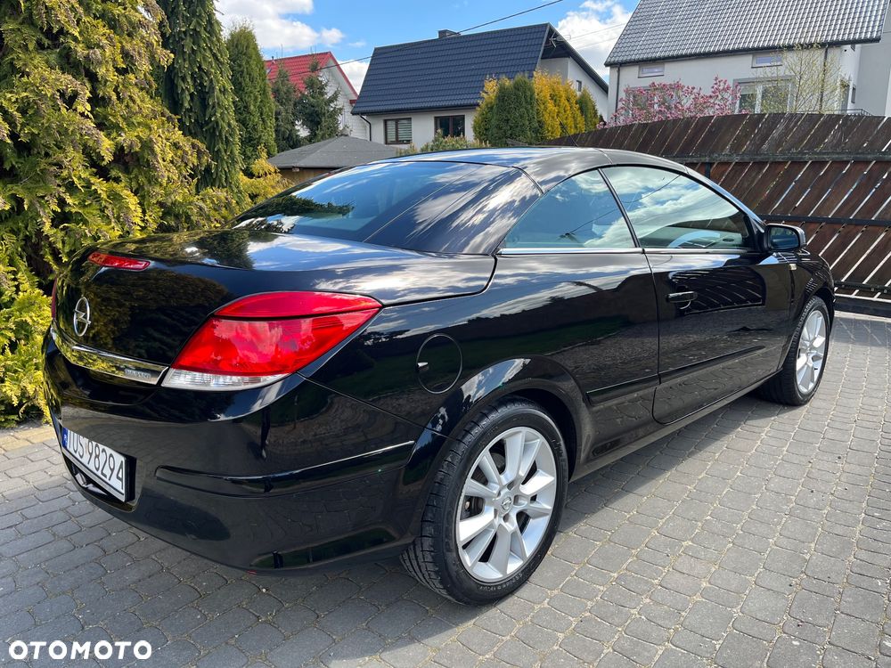 Opel Astra - 16