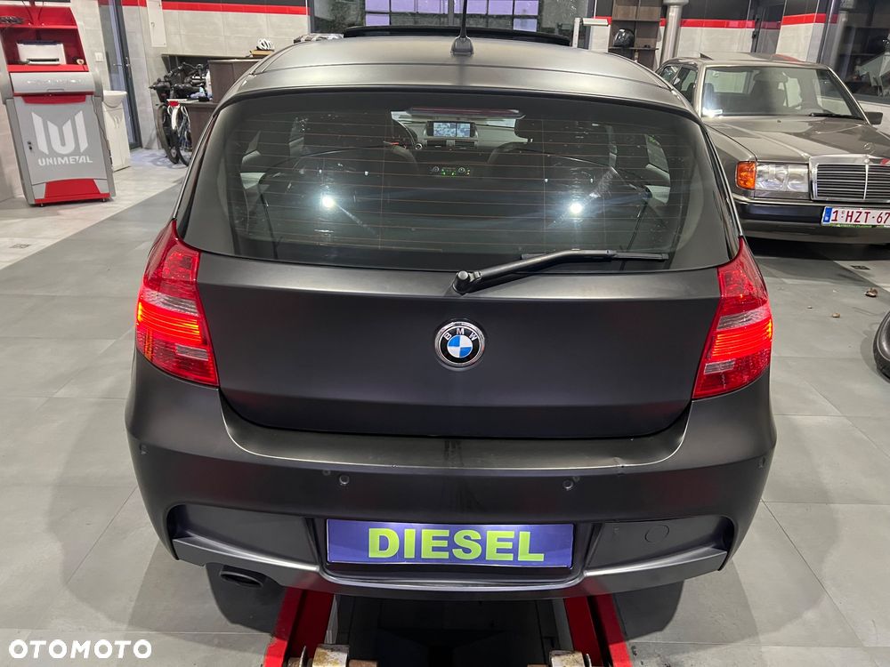 BMW Seria 1 123d DPF Edition Lifestyle - 24