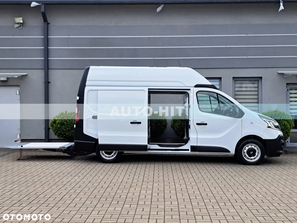 Renault Trafic - 13