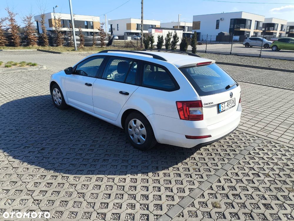 Skoda Octavia 1.6 TDI Active - 4