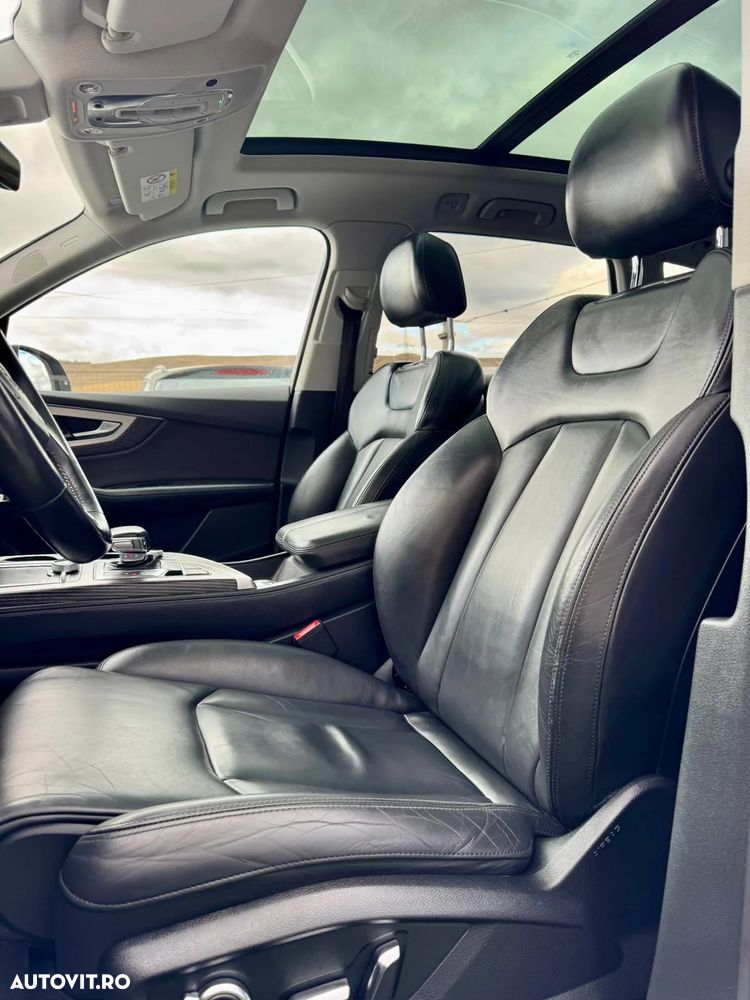 Audi Q7 e-tron 3.0 TDI quattro Tiptronic - 29
