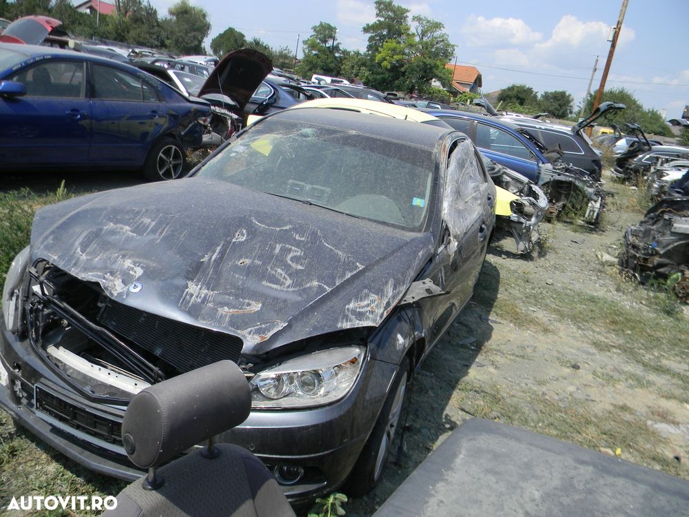 Dezmembrari  Mercedes-Benz C-CLASS (W204)  2007  > 2014 C 200 CDI (20 - 1