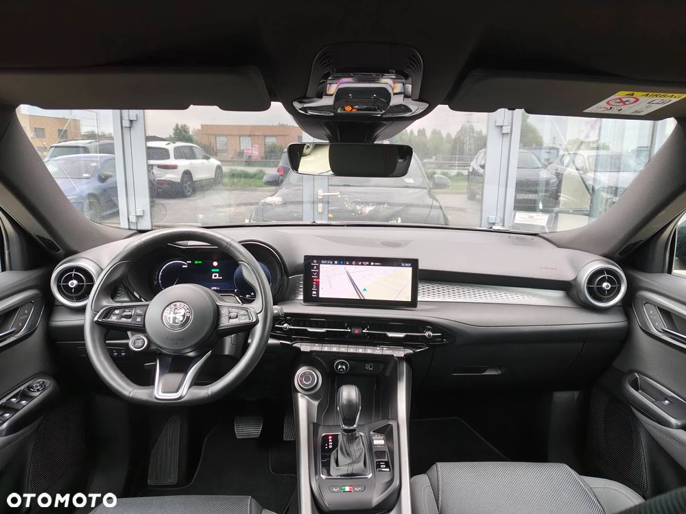 Alfa Romeo Tonale 1.5 T4 GSE mHEV Sprint DCT - 11