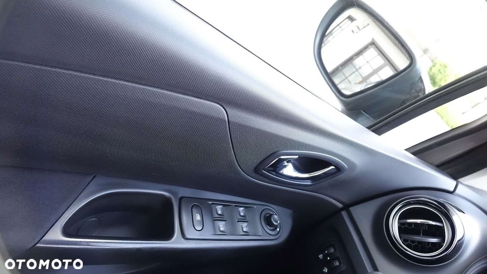 Renault Captur - 34
