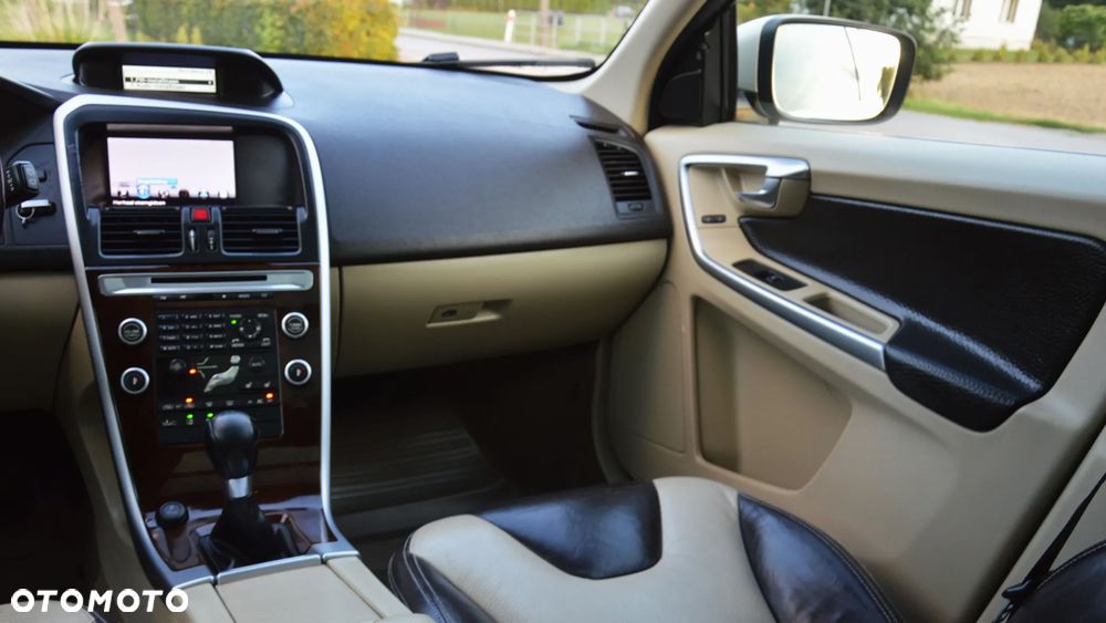 Volvo XC 60 - 26